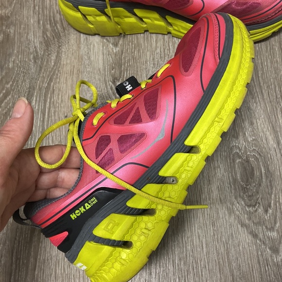 HOKA ONE ONE CONQUEST SHOES - Picture 3 of 7